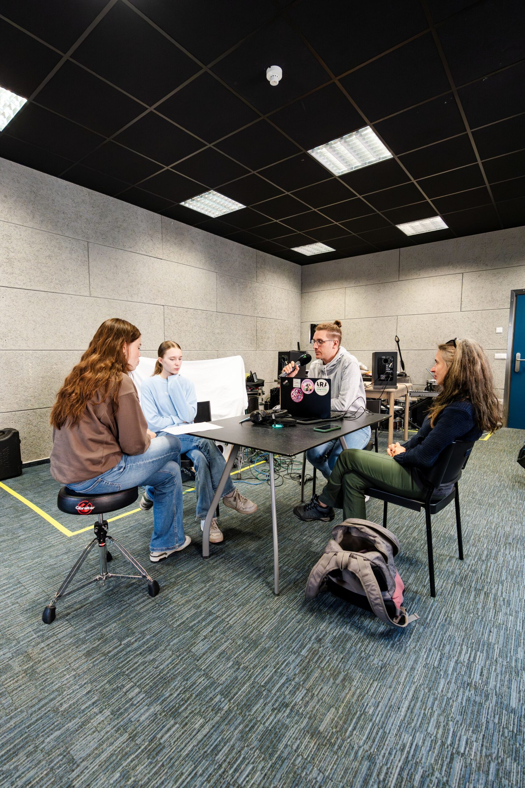 Ausstellung zum Gedenken an die Ardennenoffensive: HOW TO MAKE PEACE